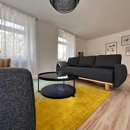 Amao-Amber I 120Qm I Exklusives Gruppen-Apartment I 3 King-Size Betten, 2 Baeder & Gratis Parkplatz Rheinhausen Exterior photo