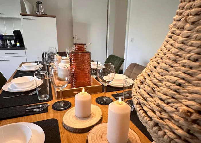 Amao-Amber I 120Qm I Exklusives Gruppen-Apartment I 3 King-Size Betten, 2 Baeder & Gratis Parkplatz